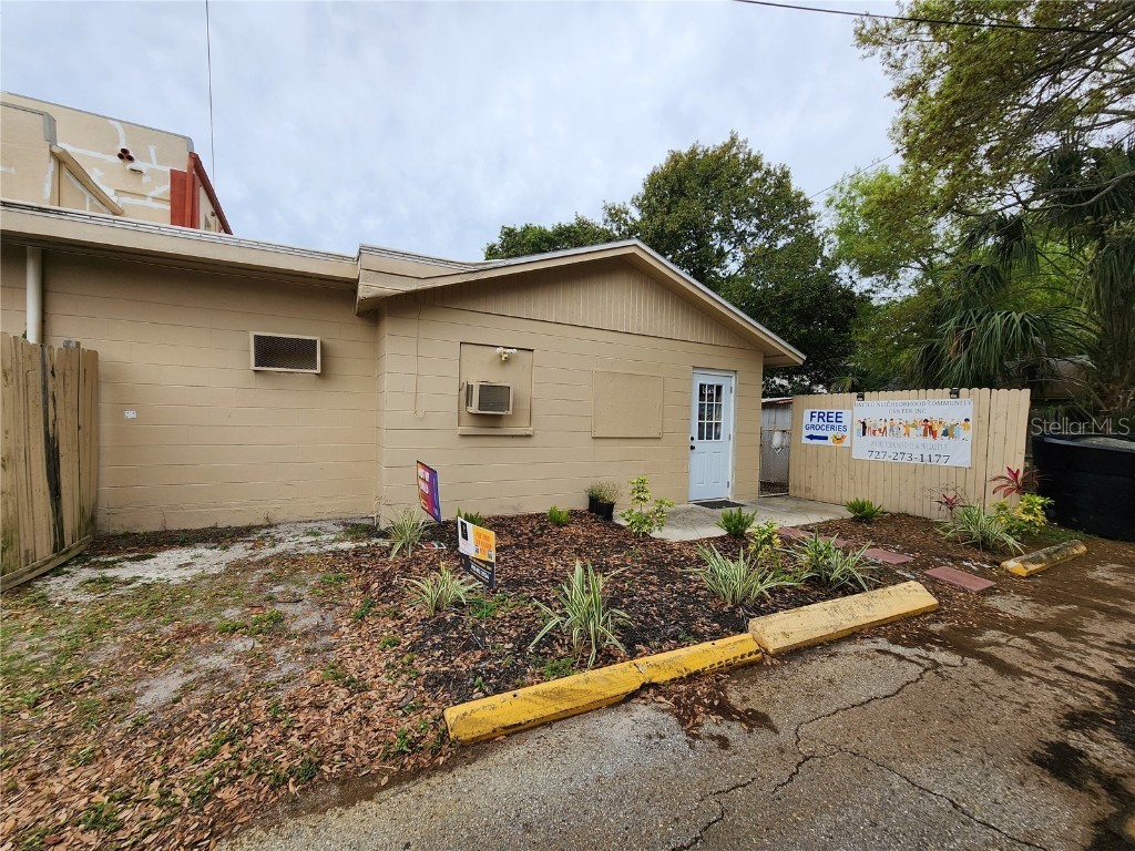 1315 9th Avenue N Saint Petersburg FL 33705 U8233848 image58