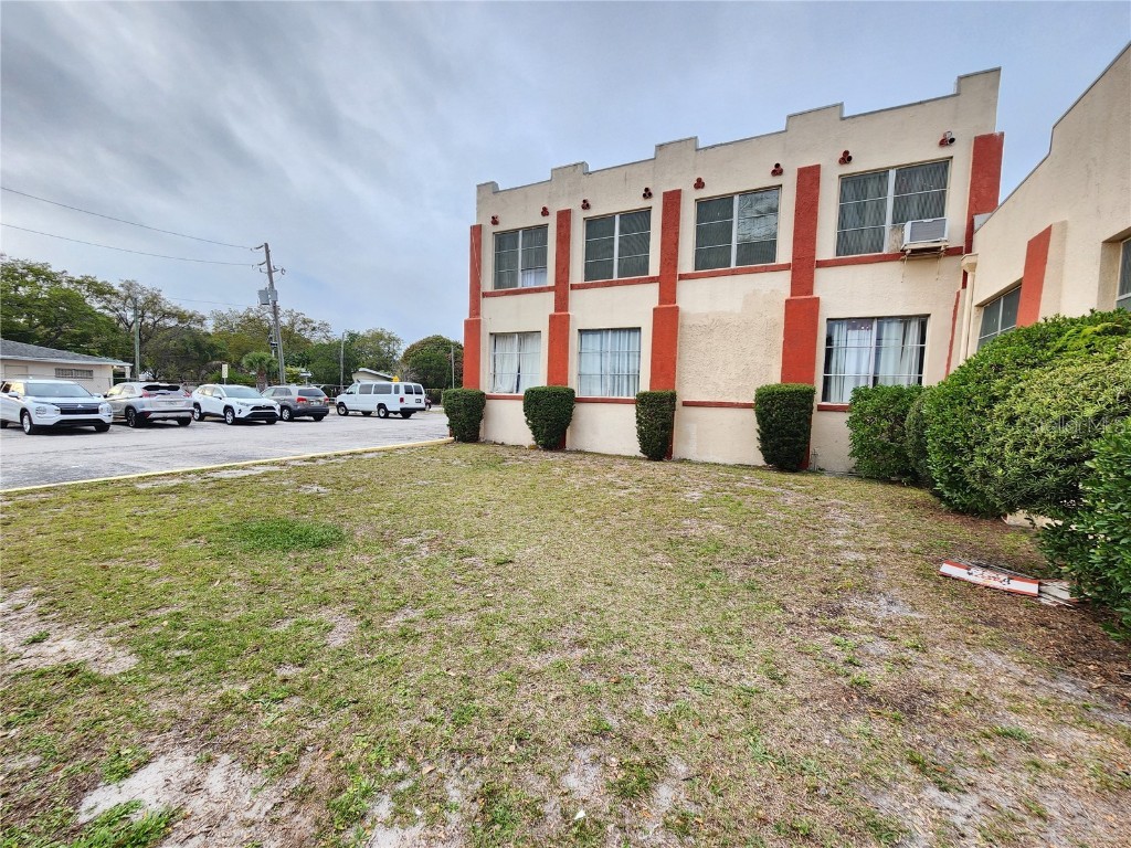 1315 9th Avenue N Saint Petersburg FL 33705 U8233848 image81