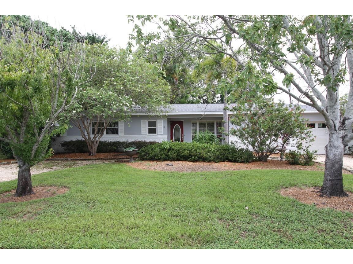 1315 Dixie Lane S Saint Petersburg FL 33707 U8251751 image1