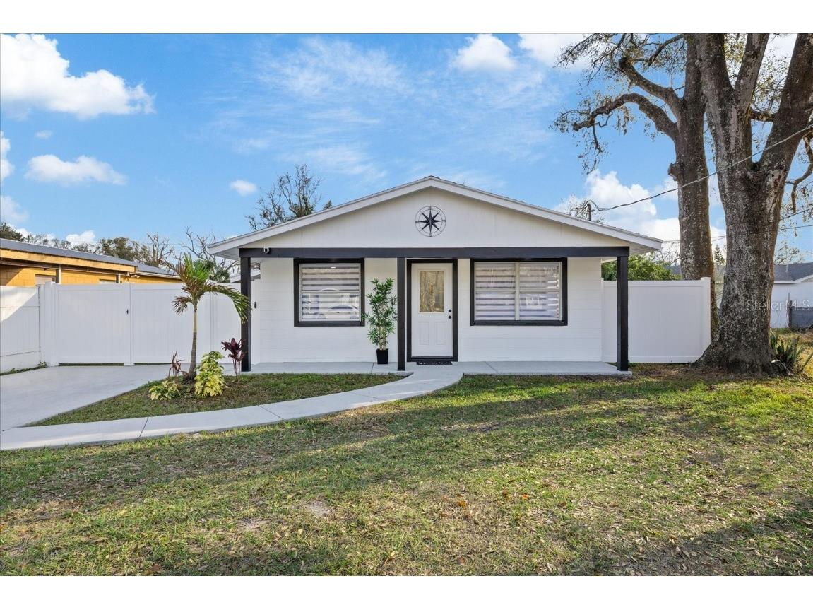 1315 E Dr Martin Luther King Jr Boulevard Plant City FL 33563 TB8350063 image1