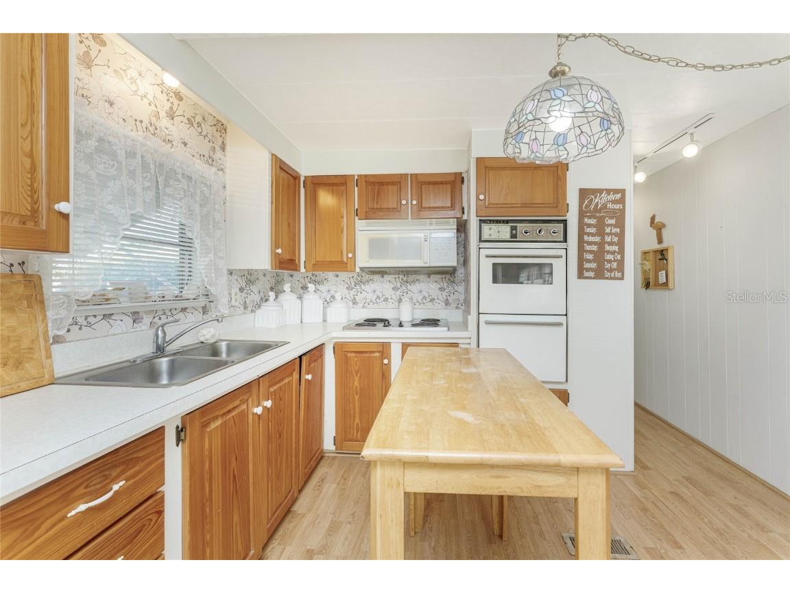 1315 Flamingo Drive Englewood FL 34224 - REDFISH CANAL D6144779 image8