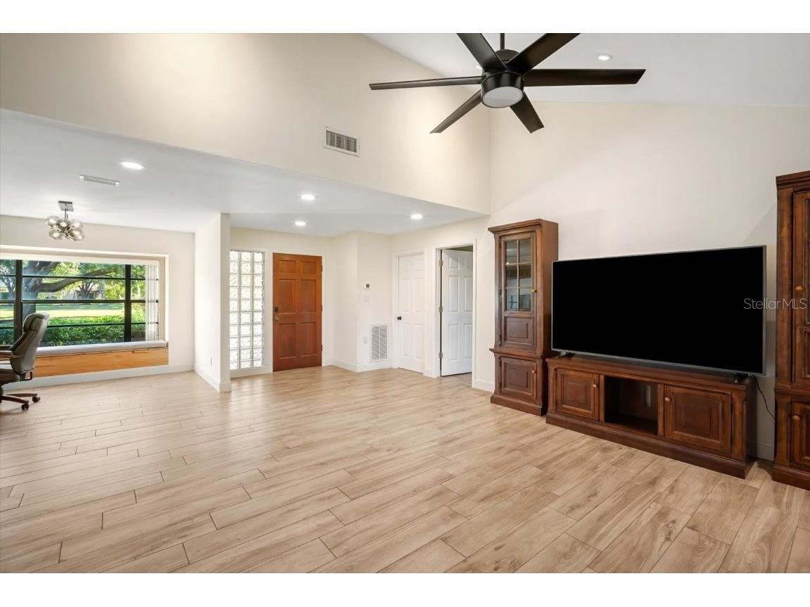 1315 Juniper Circle Plant City FL 33563 TB8441874 image8