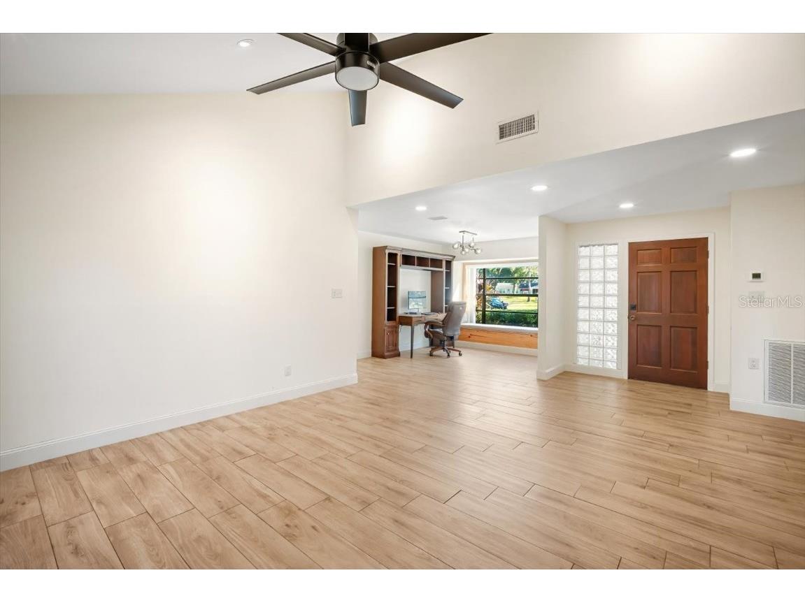 1315 Juniper Circle Plant City FL 33563 TB8441874 image9