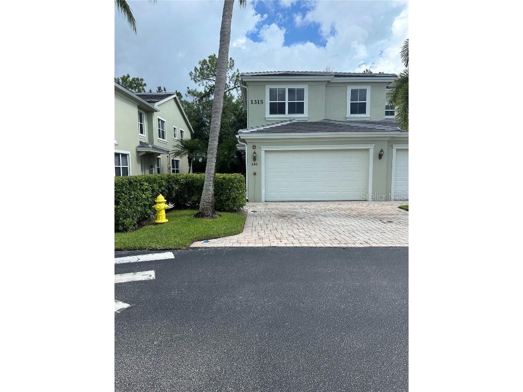 1315 Mariposa Circle #201 Naples FL 34105 T3541730 image1