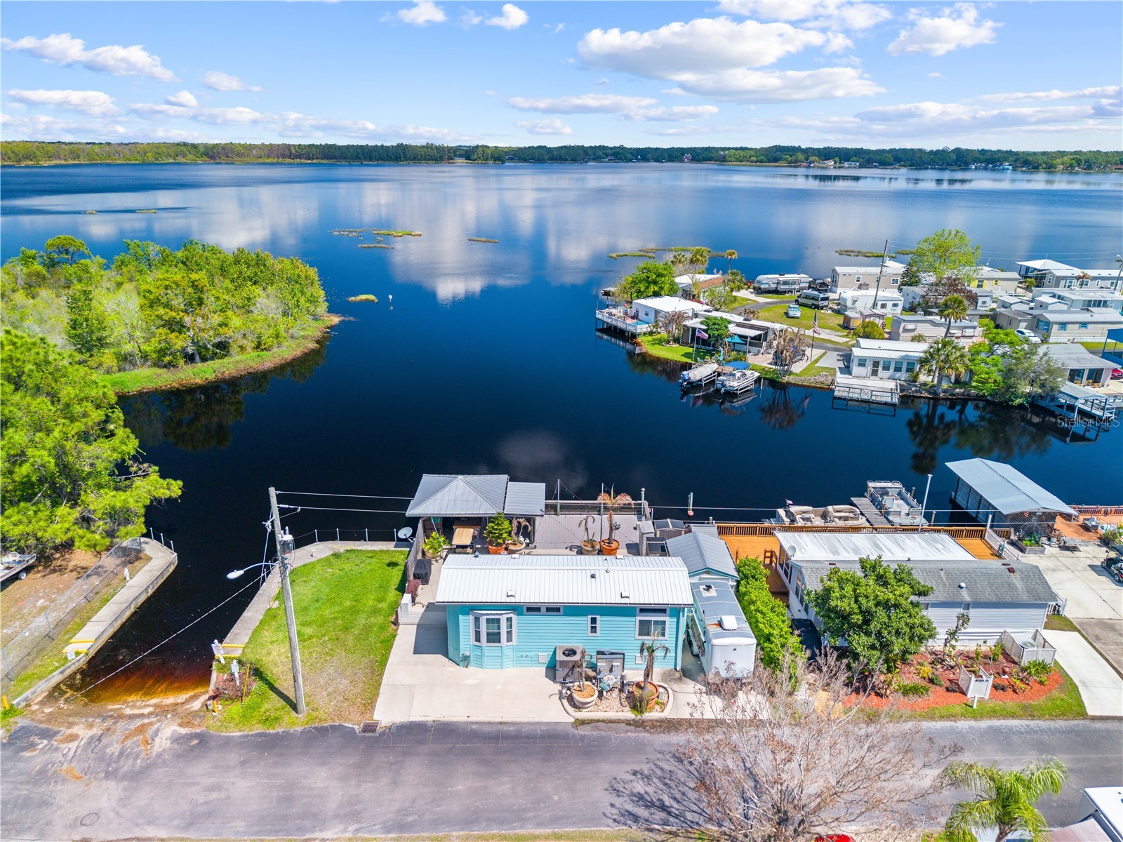 1315 Pine Island Dr N Saint Cloud FL 34771 - Center Lake S5146989 image21