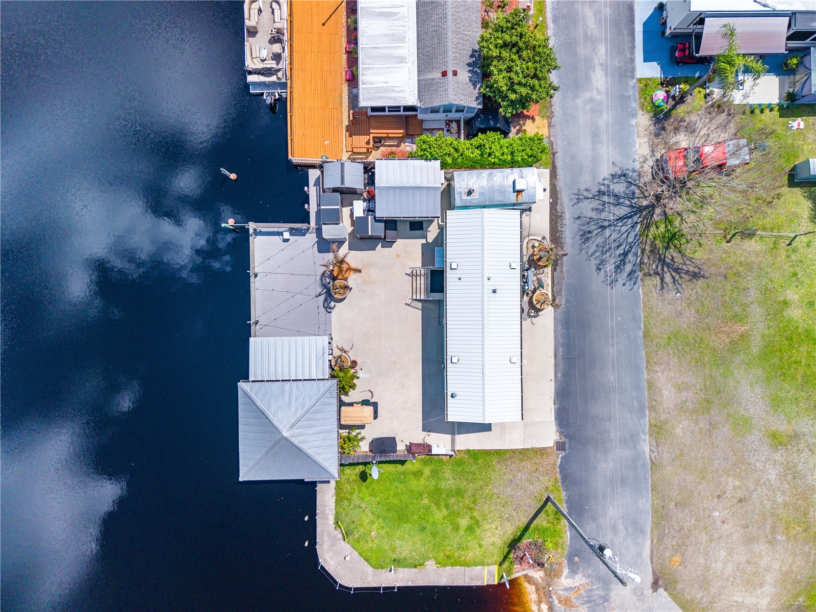 1315 Pine Island Dr N Saint Cloud FL 34771 - Center Lake S5146989 image24