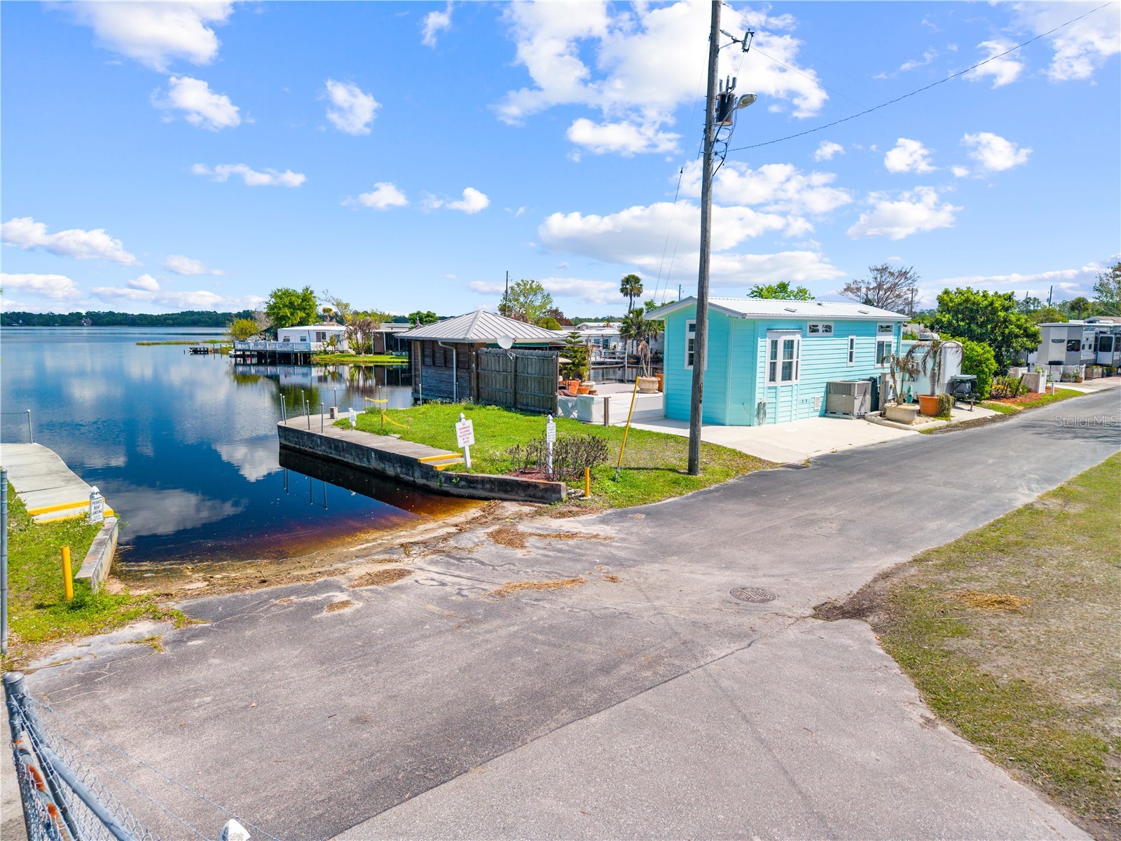 1315 Pine Island Dr N Saint Cloud FL 34771 - Center Lake S5146989 image30