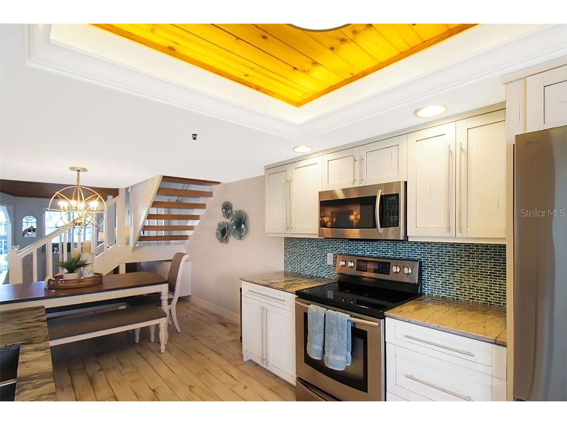 1315 Siesta Bayside Drive #1315B Sarasota FL 34242 A4628842 image11