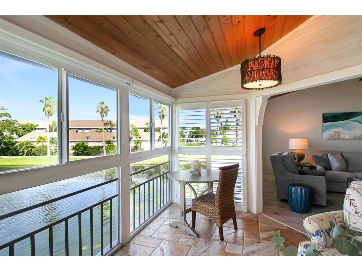 1315 Siesta Bayside Drive #1315B Sarasota FL 34242 A4628842 image26