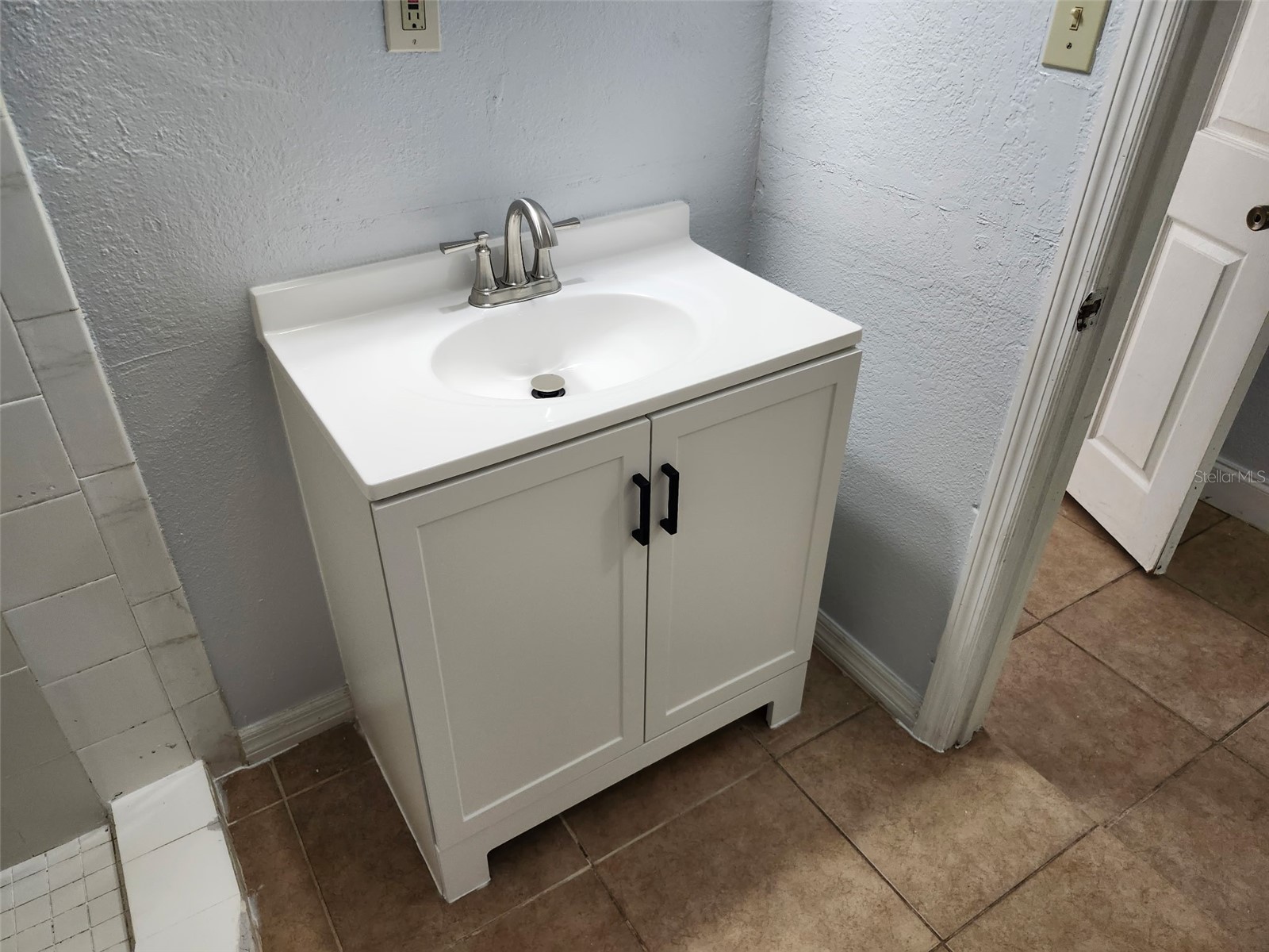 1315 Waikiki Way Tampa FL 33619 TB8492274 image6