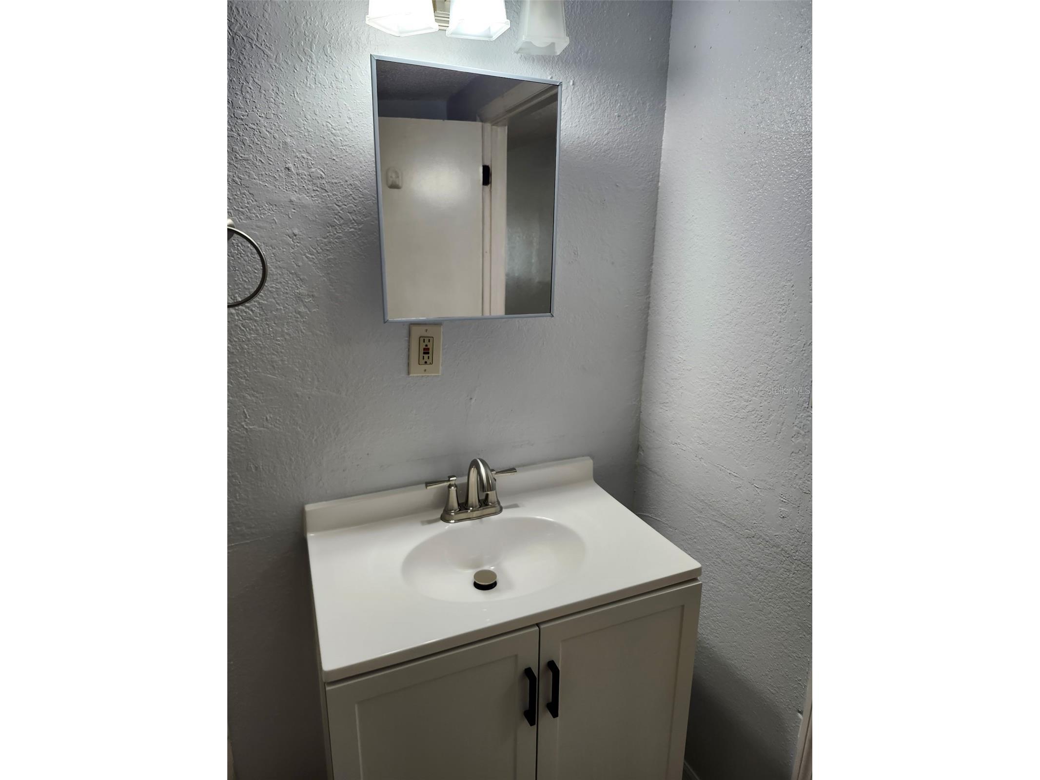 1315 Waikiki Way Tampa FL 33619 TB8492274 image7