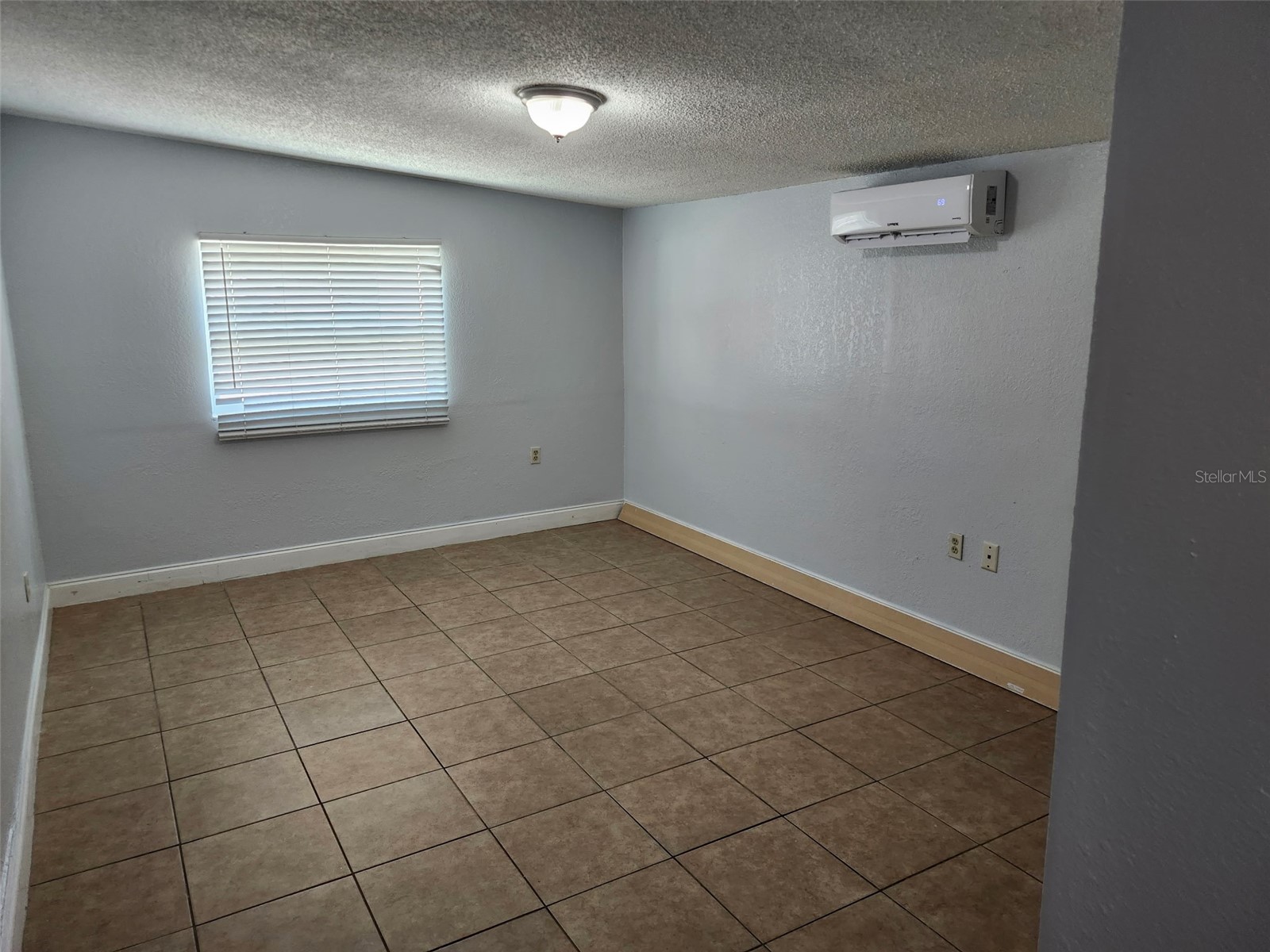 1315 Waikiki Way Tampa FL 33619 TB8492274 image8