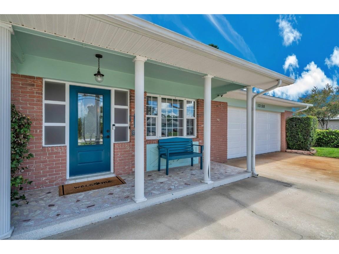 13150 87th Place Seminole FL 33776 U8248239 image1