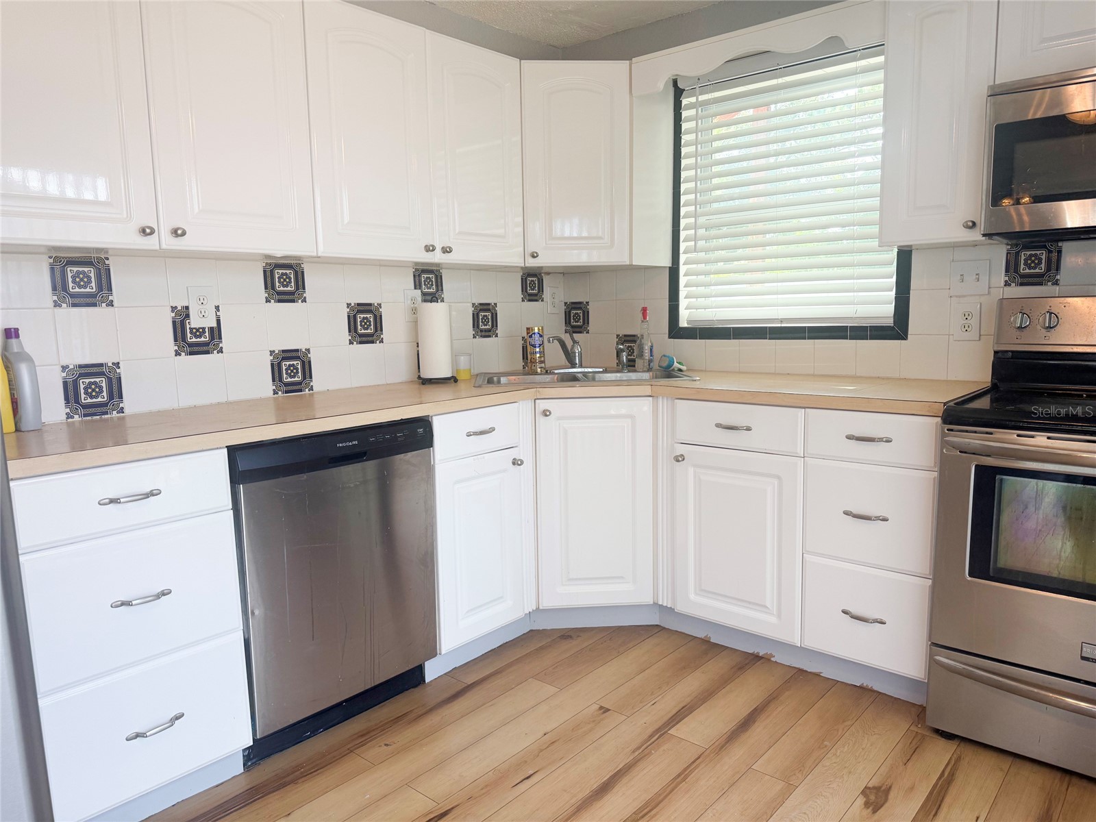 13157 Clay Avenue Largo FL 33773 TB8524222 image5
