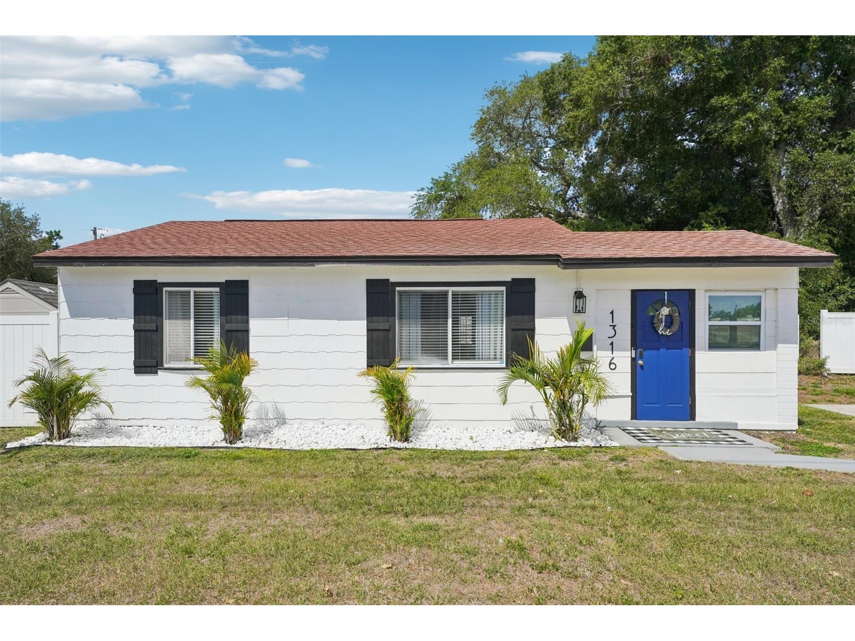 1316 58th Street N Saint Petersburg FL 33710 TB8497241 image1