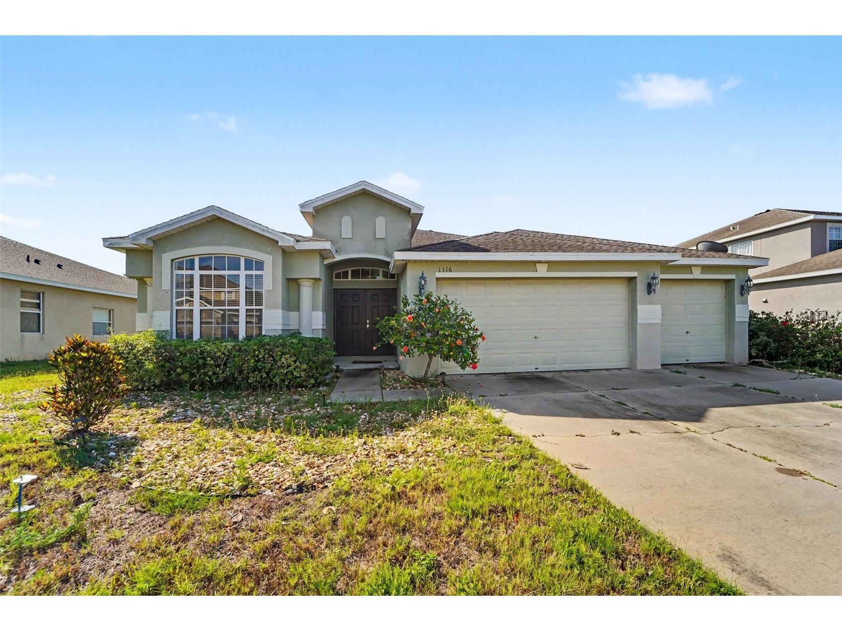 1316 Blue Marlin Boulevard Holiday FL 34691 C7526570 image1