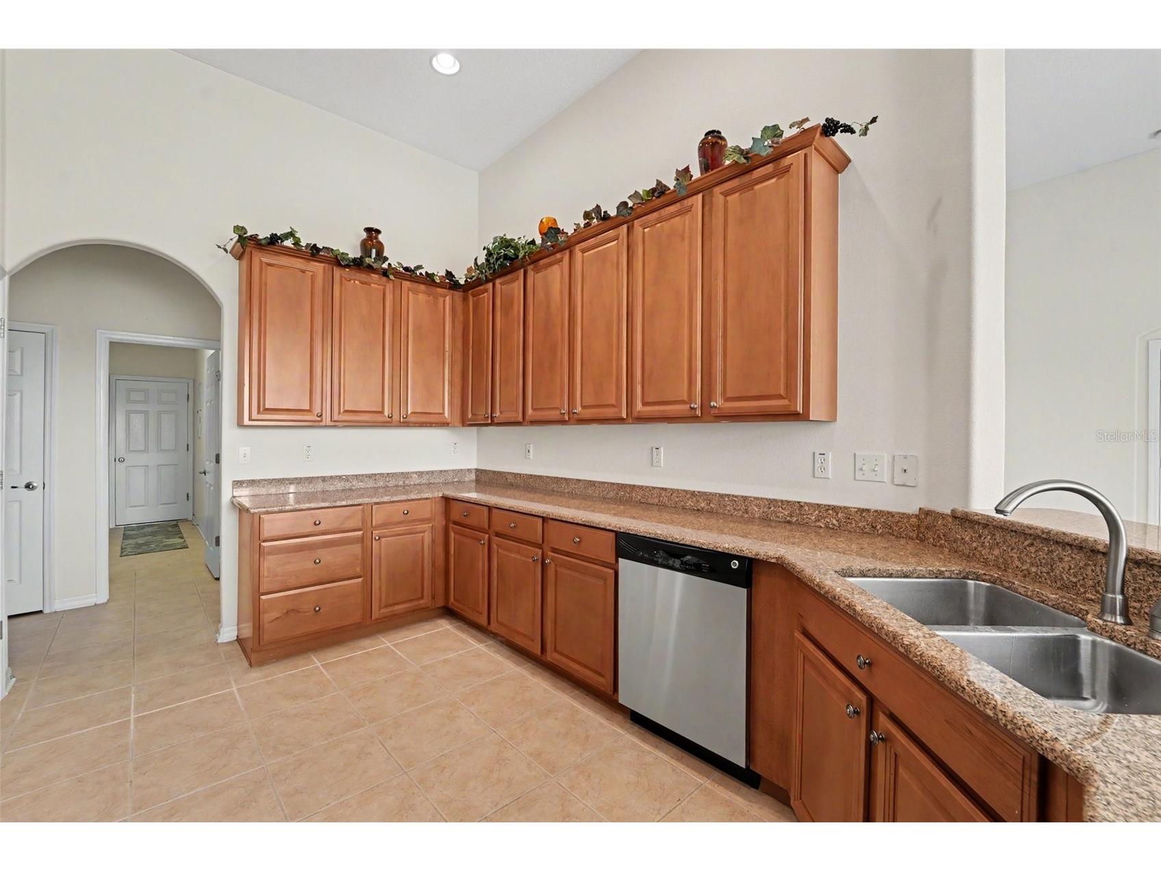 1316 Blue Marlin Boulevard Holiday FL 34691 C7526570 image6
