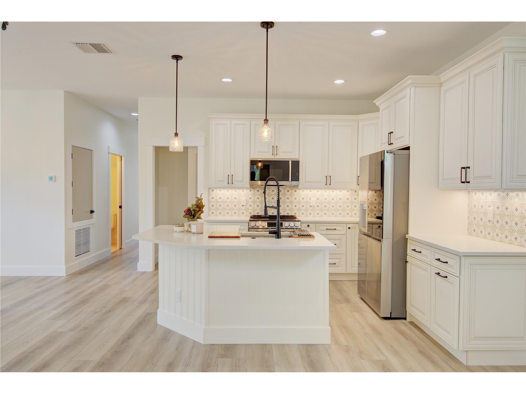 1316 E 9th Avenue Mount Dora FL 32757 O6416275 image8
