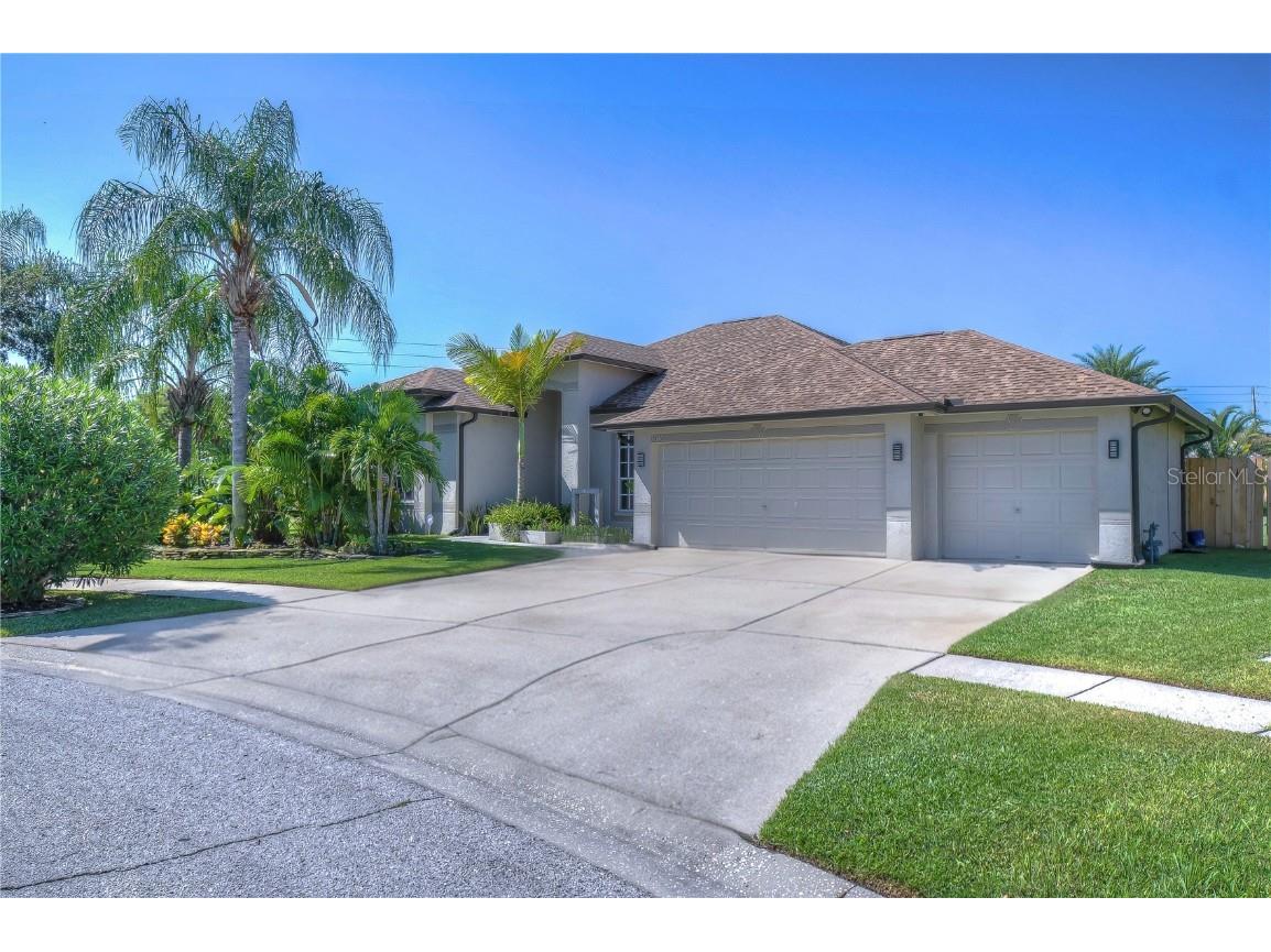 1316 Hatcher Loop Drive Brandon FL 33511 T3472780 image1