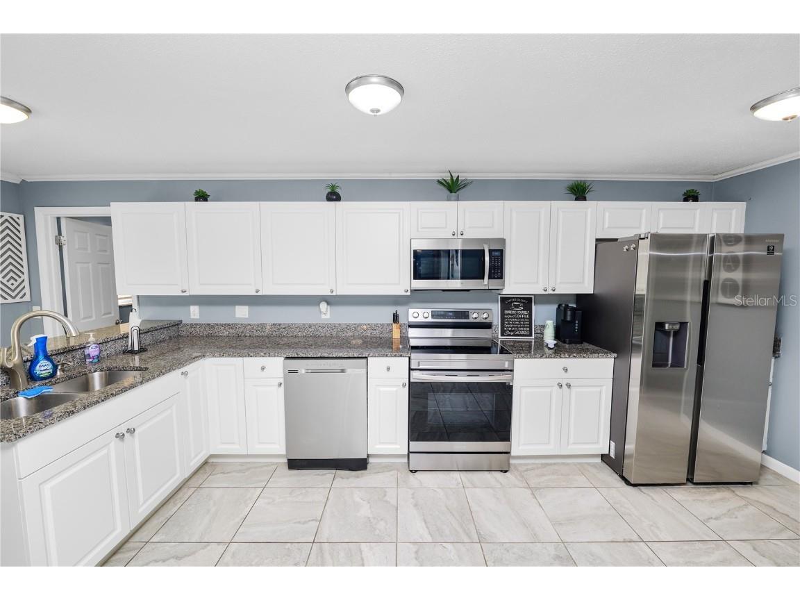 1316 Lake Ariana Boulevard Auburndale FL 33823 - LAKE ARIANA L4956955 image13