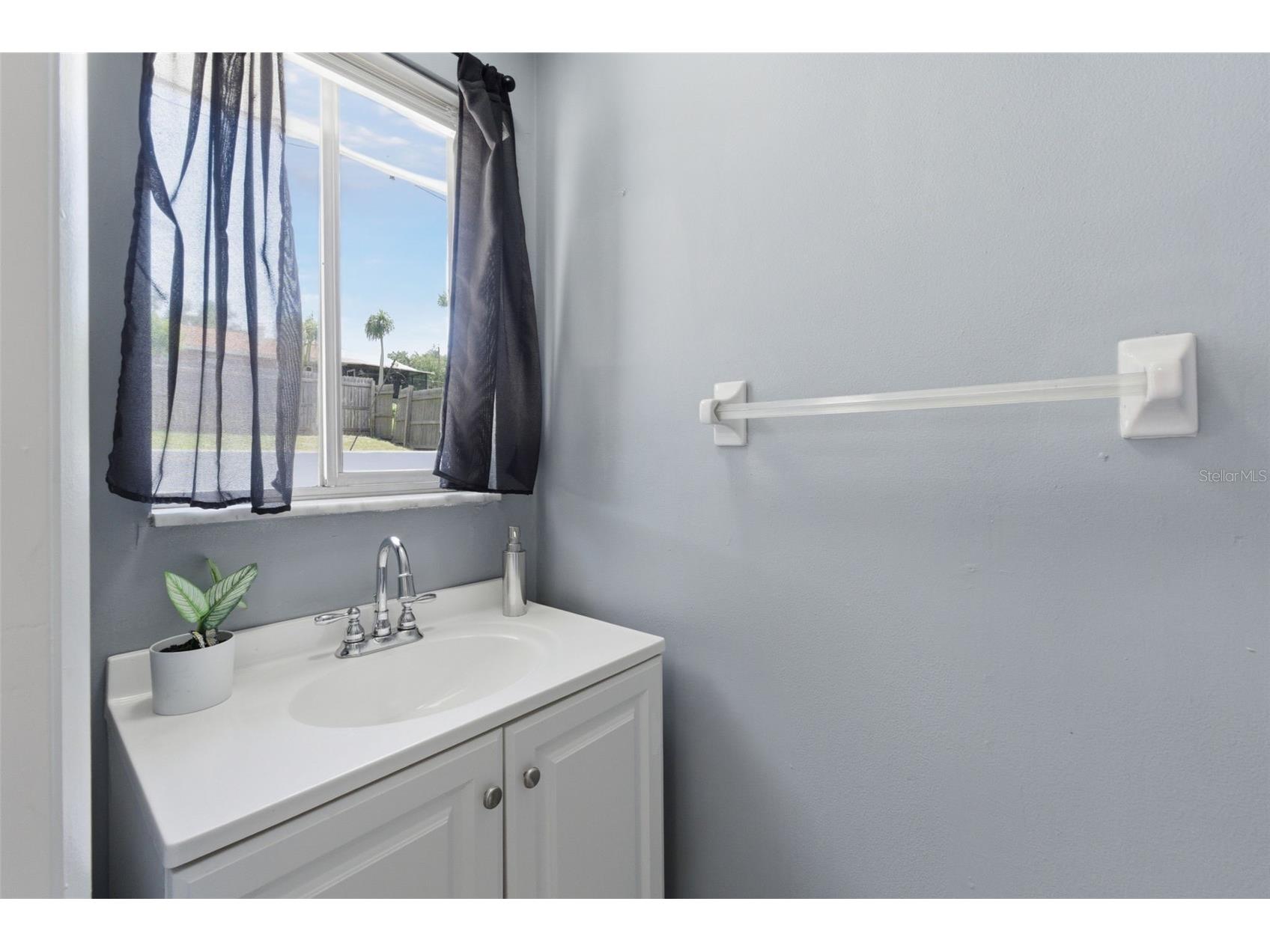 1316 Lake Ariana Boulevard Auburndale FL 33823 - LAKE ARIANA W7885605 image32