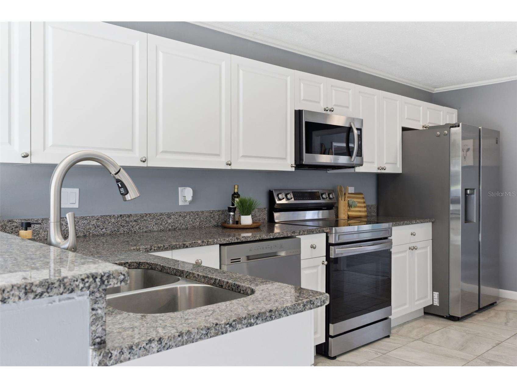 1316 Lake Ariana Boulevard Auburndale FL 33823 - LAKE ARIANA W7885605 image43