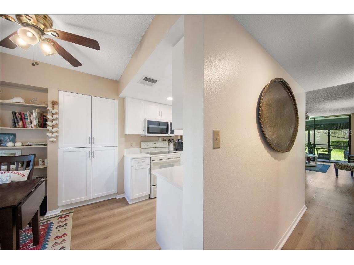 1316 Pasadena Avenue S #104 South Pasadena FL 33707 - INTRACOASTAL & BOCA CIEGA BAY TB8458294 image15