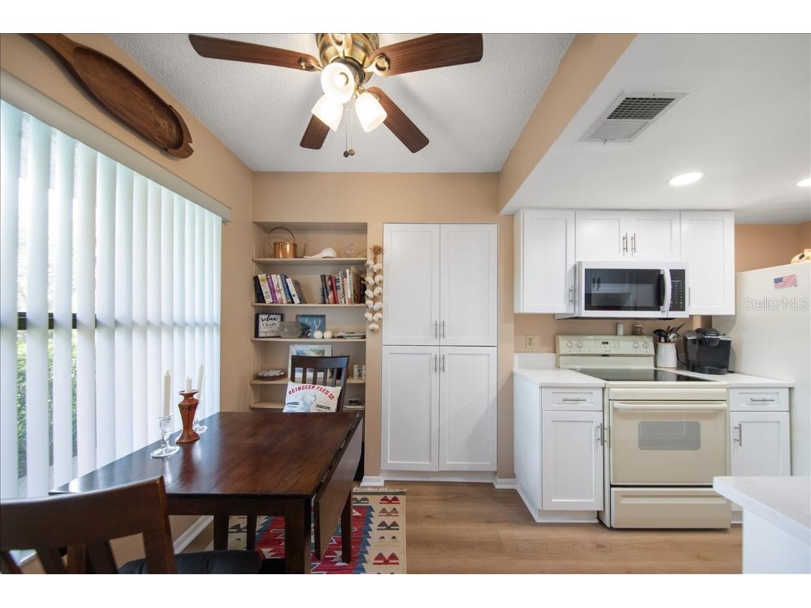 1316 Pasadena Avenue S #104 South Pasadena FL 33707 - INTRACOASTAL & BOCA CIEGA BAY TB8458294 image9