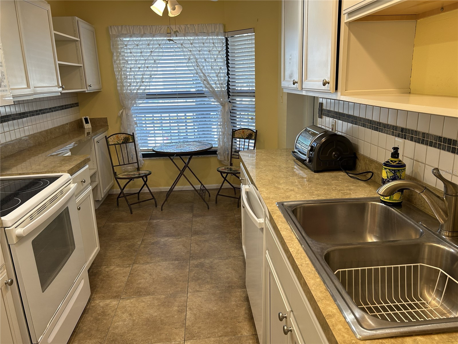 1316 Pasadena Avenue S #202 South Pasadena FL 33707 TB8474811 image6