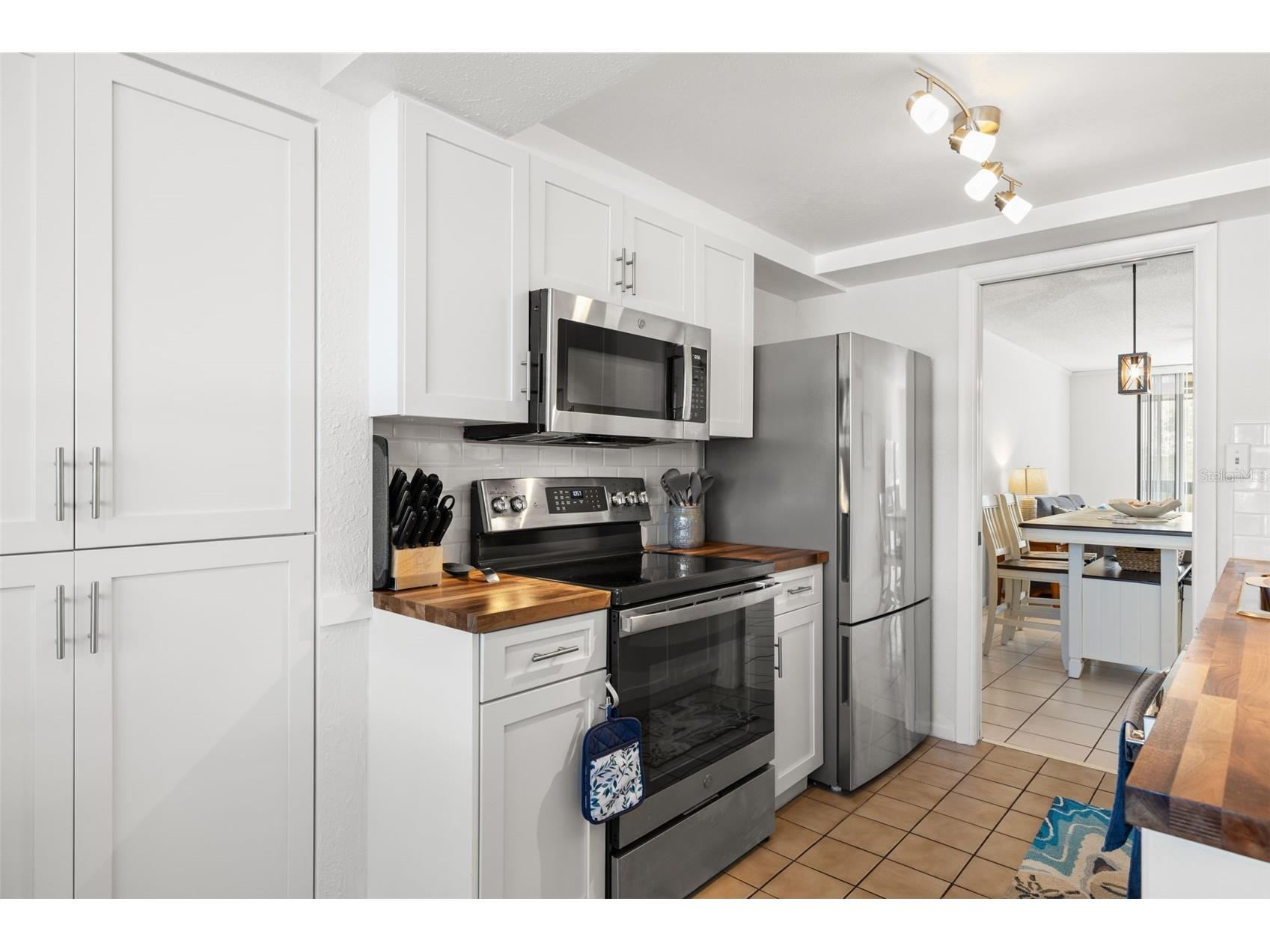 1316 Pasadena Avenue S #204 South Pasadena FL 33707 TB8464517 image16