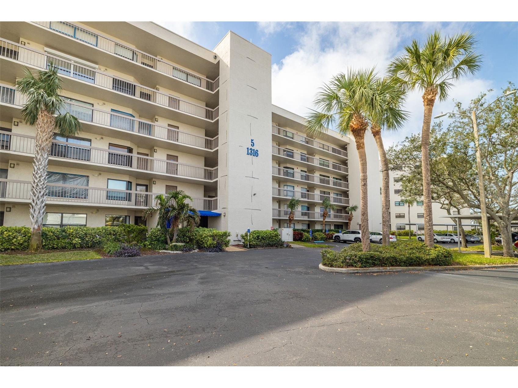 1316 Pasadena Avenue S #204 South Pasadena FL 33707 TB8464517 image2