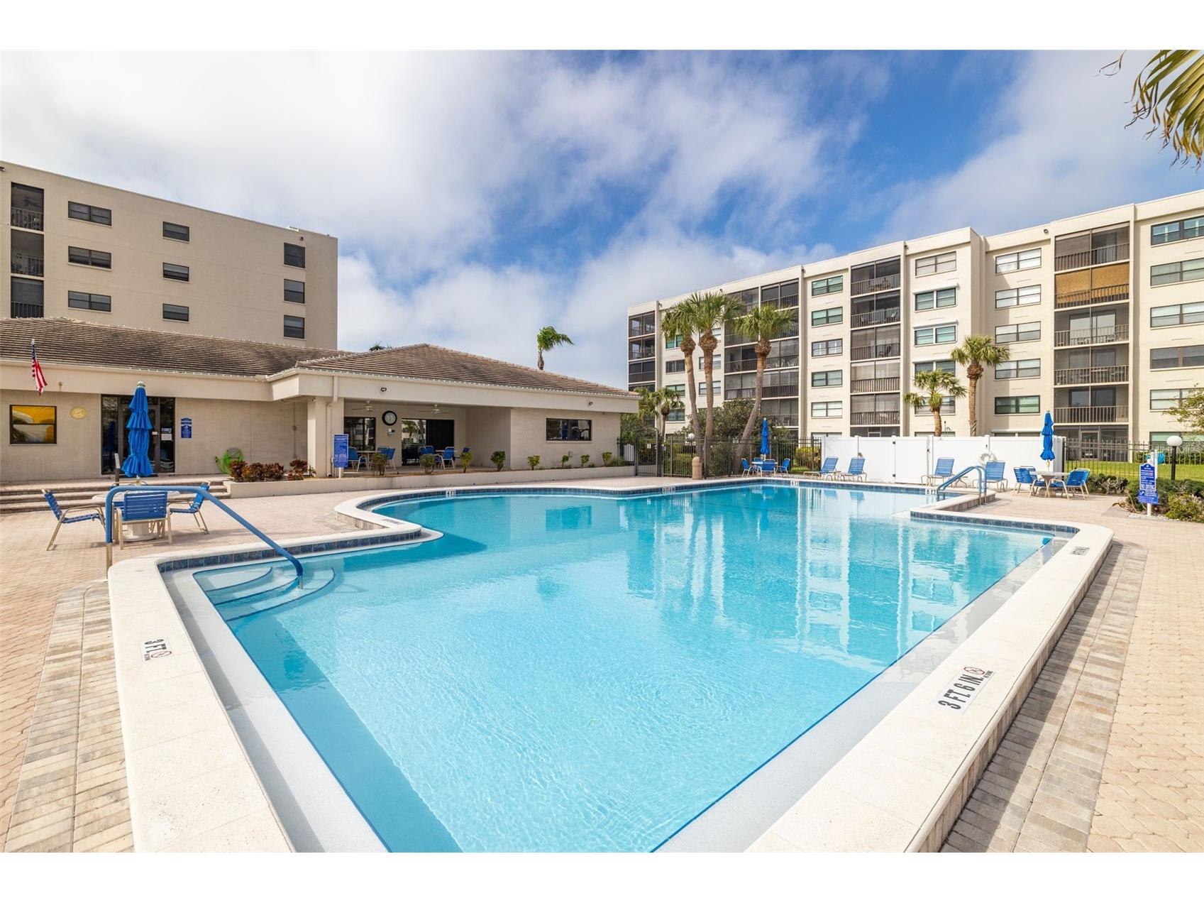 1316 Pasadena Avenue S #204 South Pasadena FL 33707 TB8464517 image25