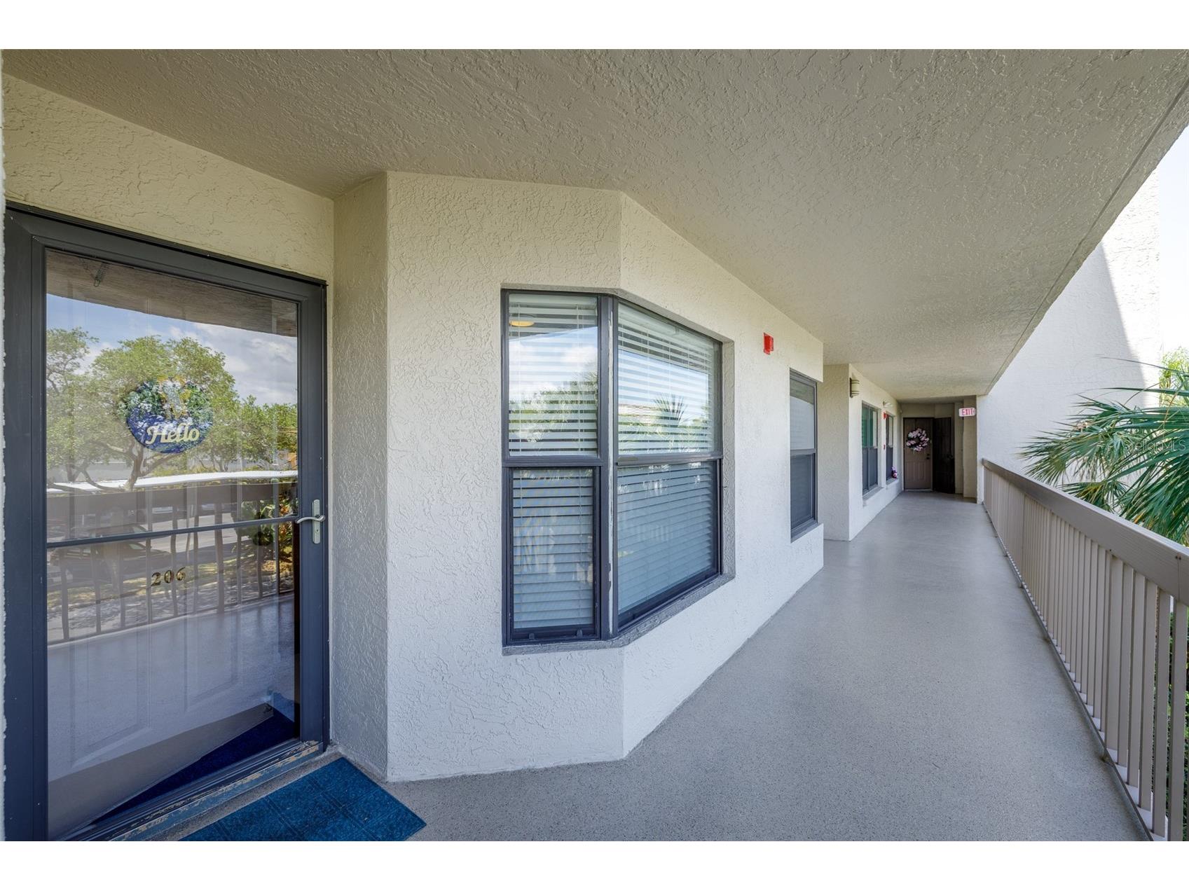 1316 Pasadena Avenue S #206 South Pasadena FL 33707 TB8508790 image1