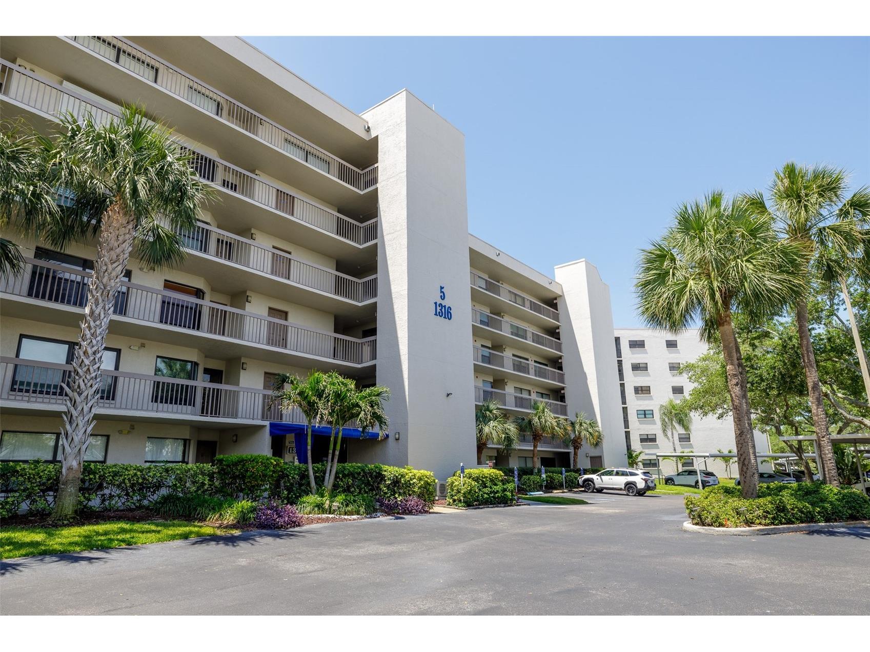 1316 Pasadena Avenue S #206 South Pasadena FL 33707 TB8508790 image40