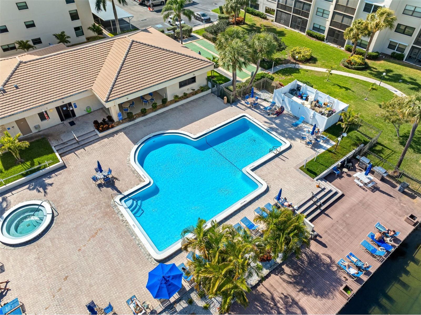 1316 Pasadena Avenue S #303 South Pasadena FL 33707 - BOCA CIEGA BAY TB8467150 image1