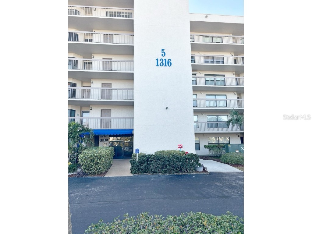 1316 Pasadena Avenue S #506 South Pasadena FL 33707 T3502735 image1