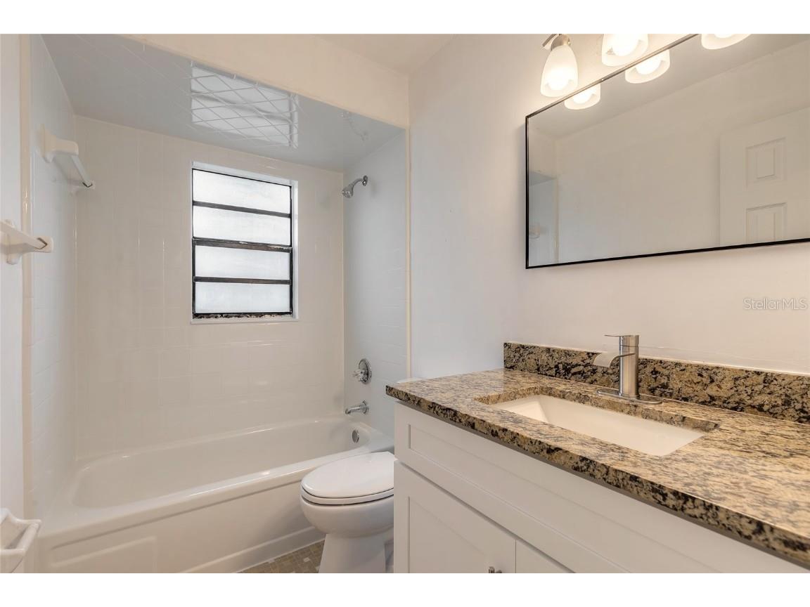 1316 Point Court Port Orange FL 32127 V4946242 image16