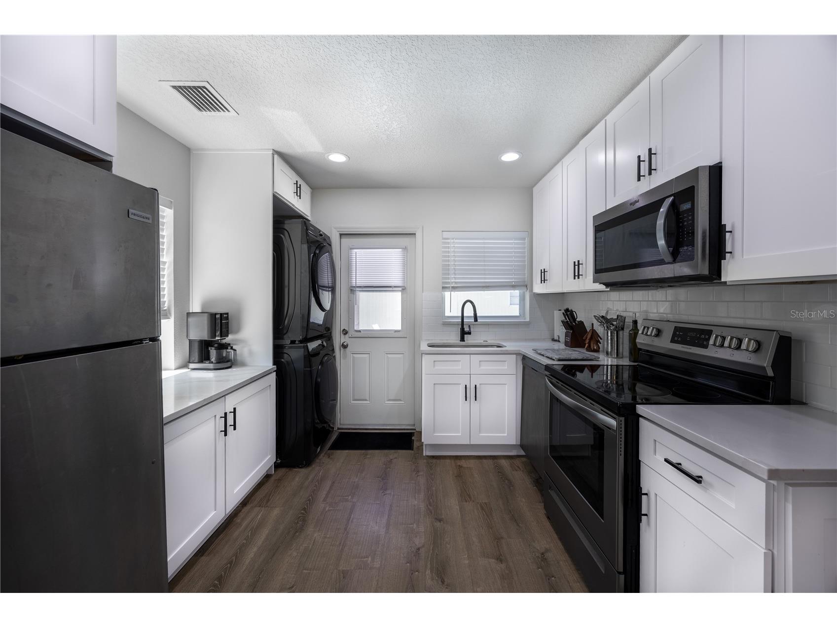 1316 S Bumby Avenue Orlando FL 32806 O6403856 image5