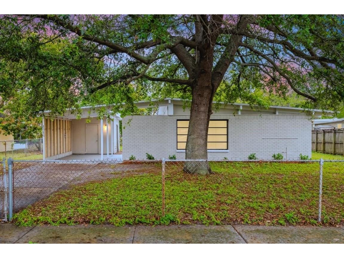 1316 Warrington Way Tampa FL 33619 T3514614 image1