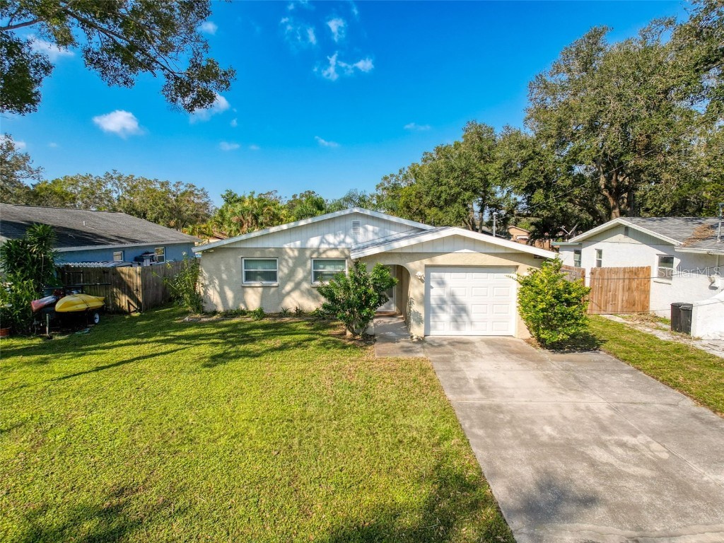 13160 Center Avenue Largo FL 33773 W7869118 image1