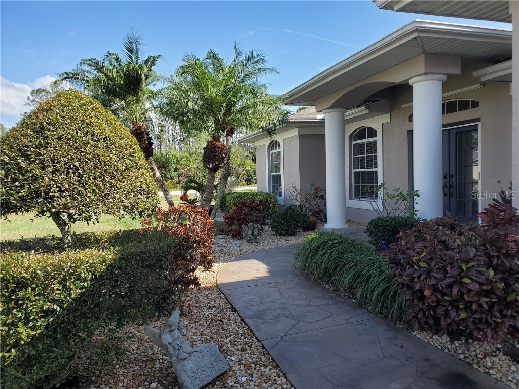 13167 SW Pembroke Circle N Lake Suzy FL 34269 C7486896 image1