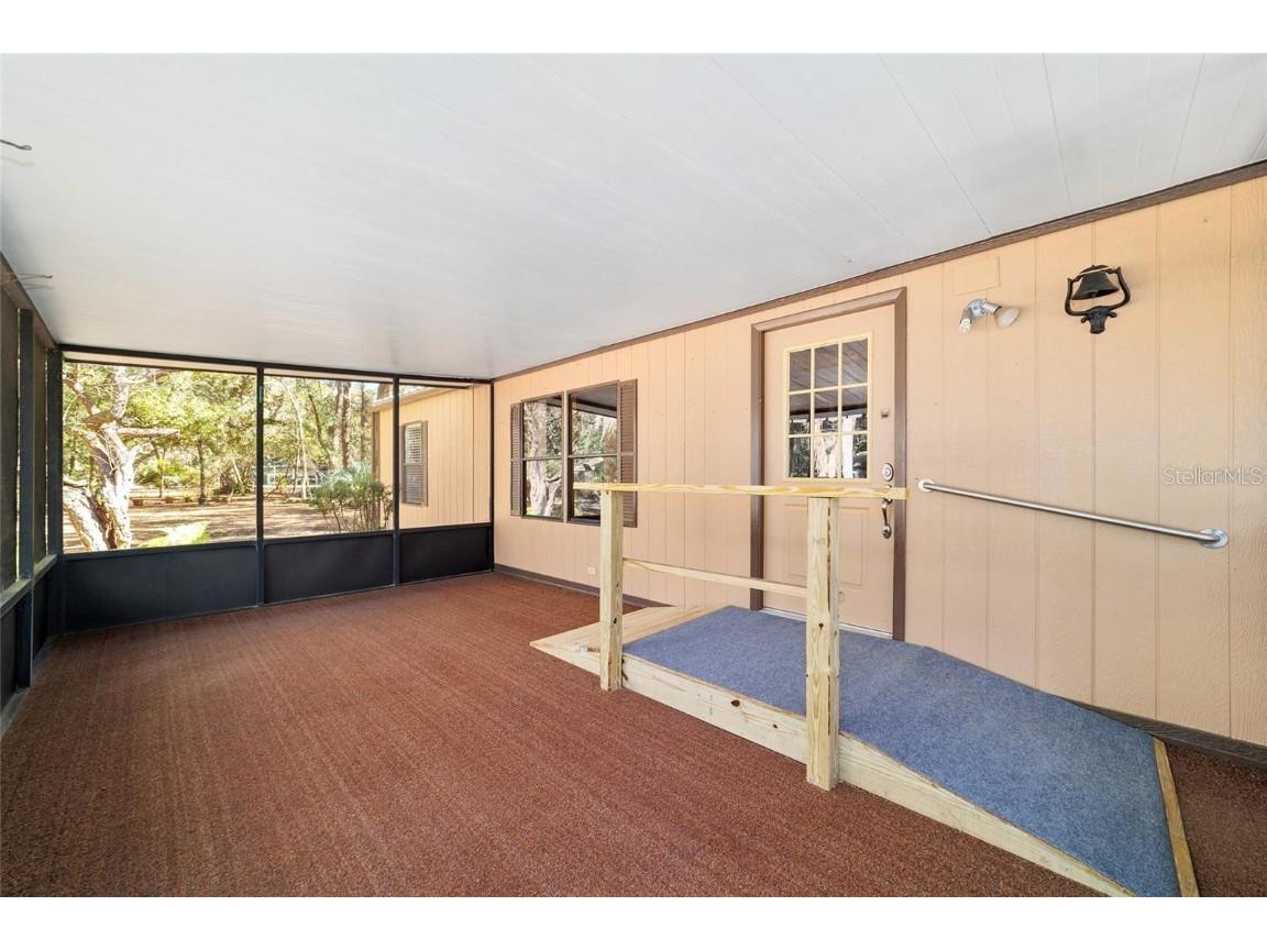 13168 NE 19th Lane Silver Springs FL 34488 OM715208 image17