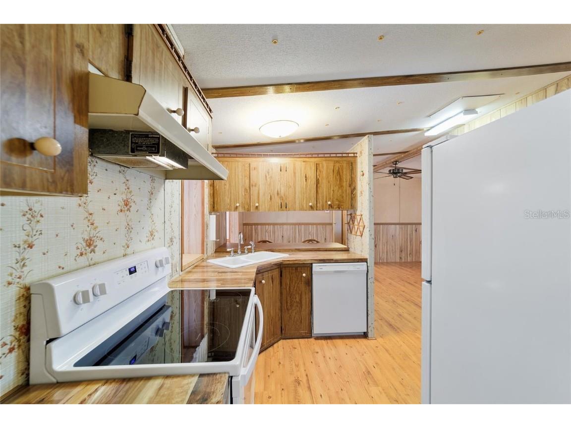 13168 NE 19th Lane Silver Springs FL 34488 OM715208 image33