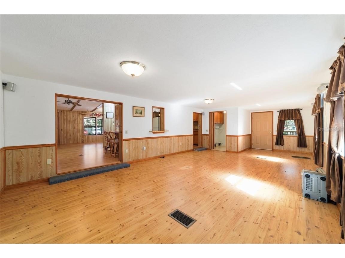 13168 NE 19th Lane Silver Springs FL 34488 OM715208 image41