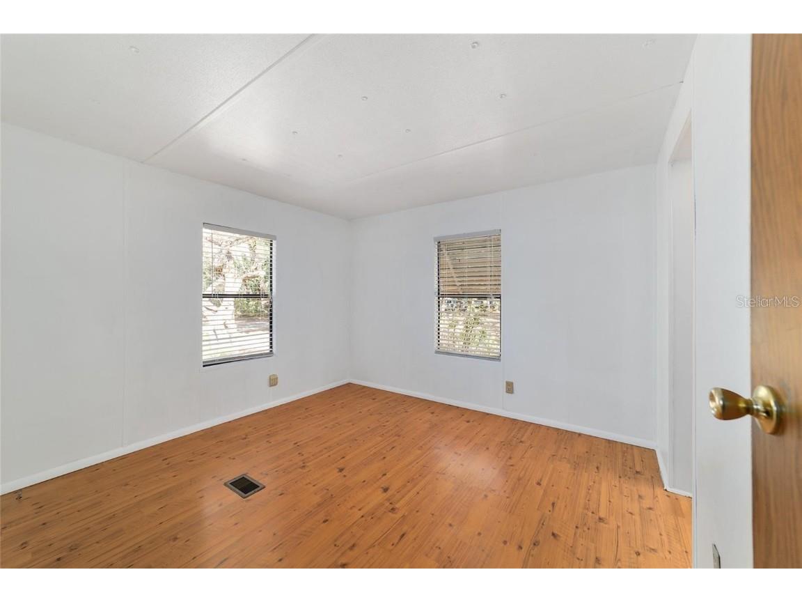 13168 NE 19th Lane Silver Springs FL 34488 OM715208 image44