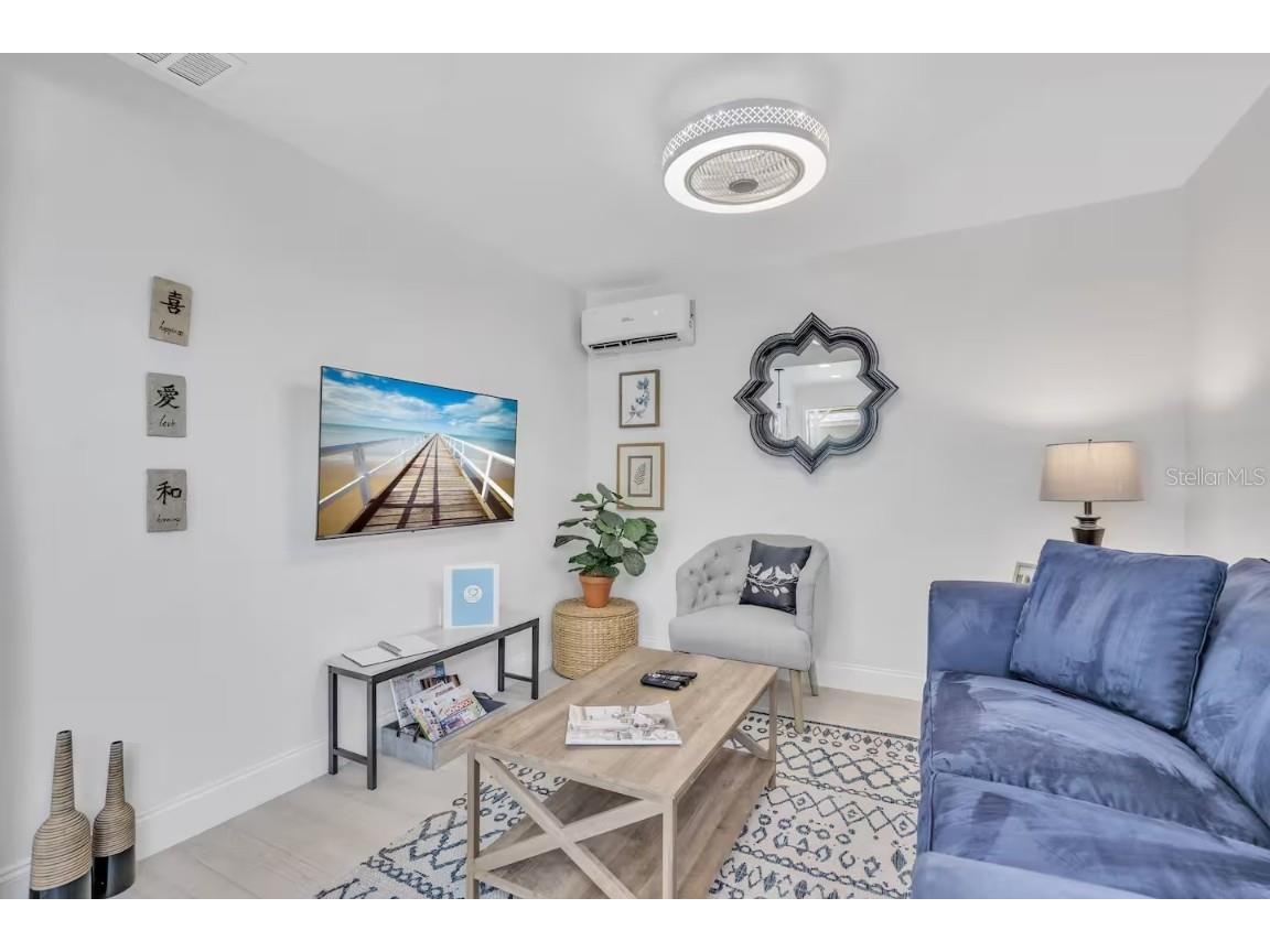 1317 13th Street #B Sarasota FL 34236 A4667621 image10