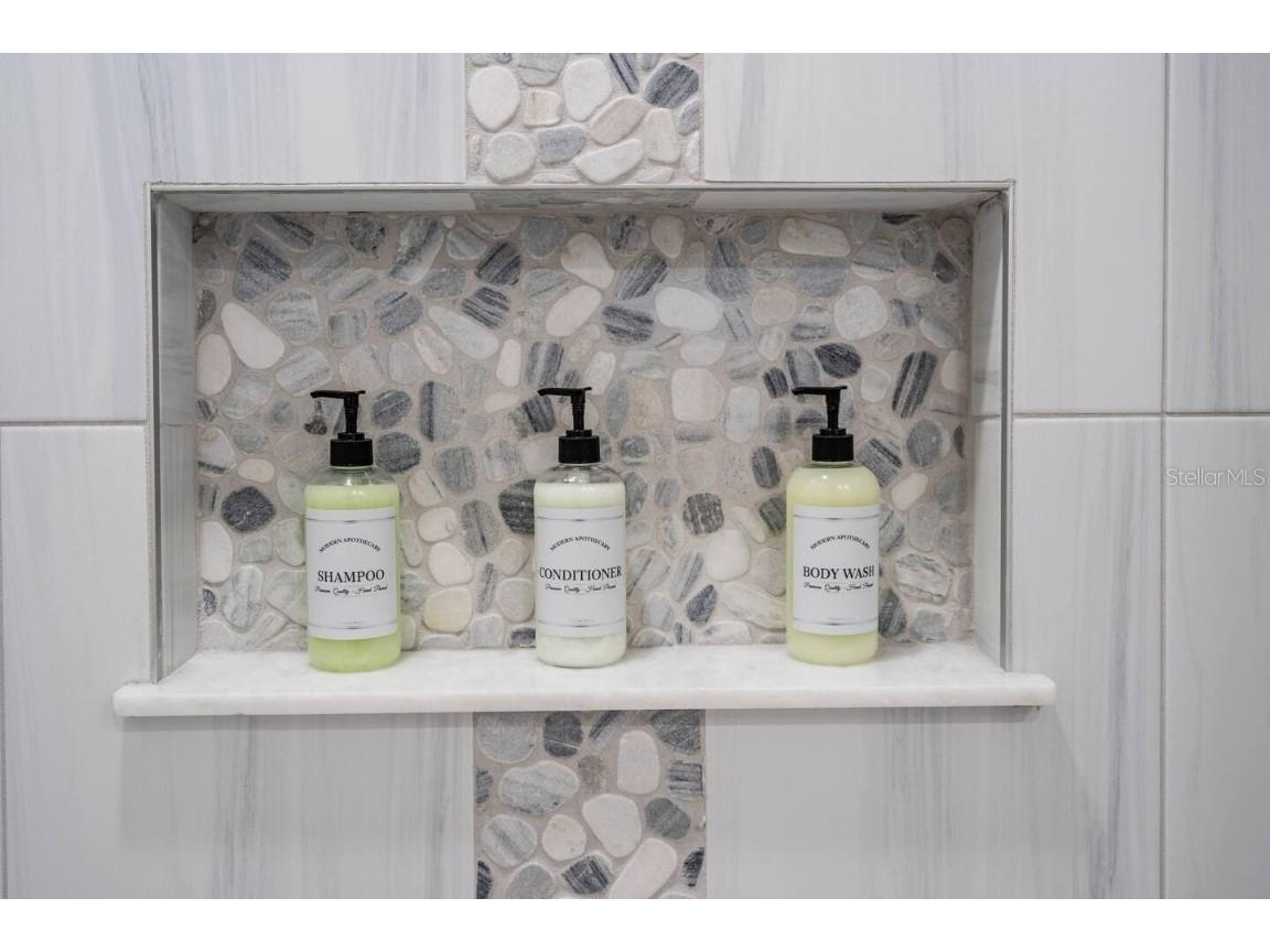 1317 13th Street #B Sarasota FL 34236 A4667621 image11