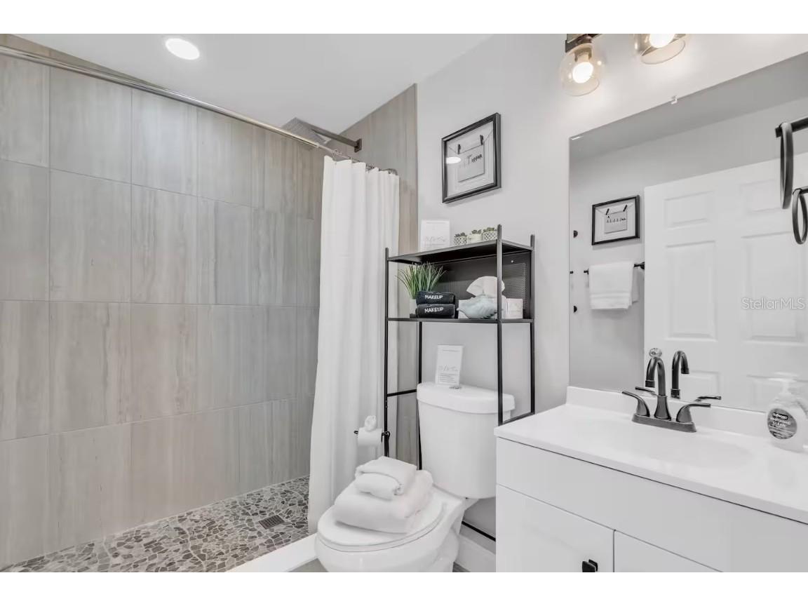 1317 13th Street #B Sarasota FL 34236 A4667621 image18