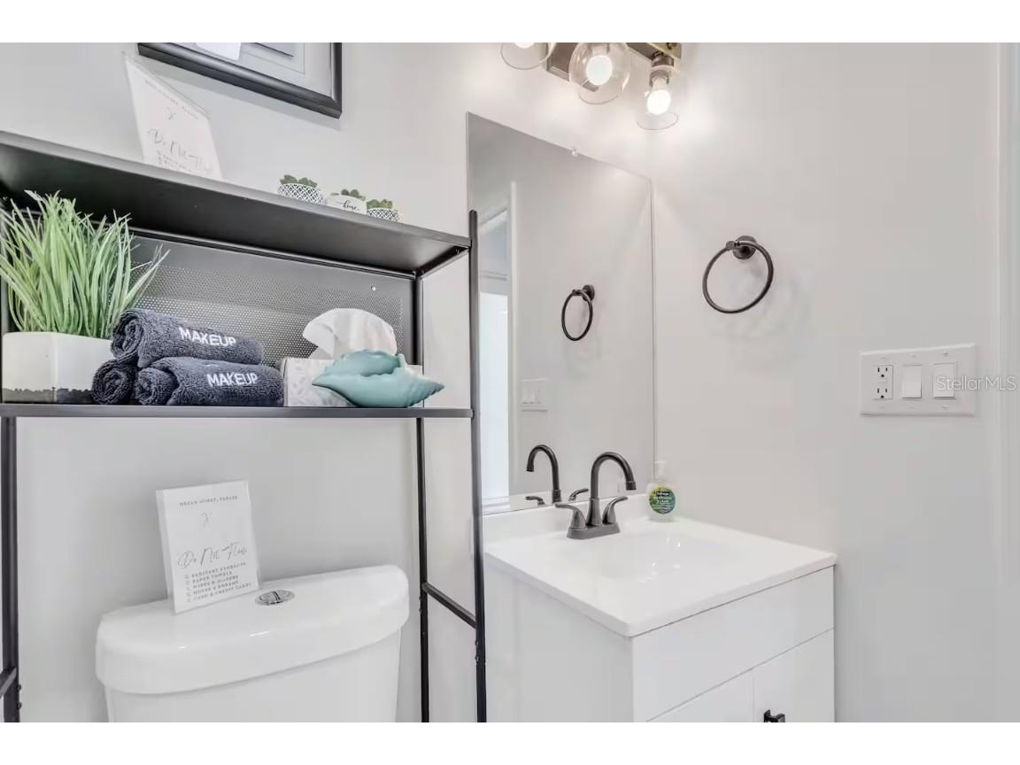 1317 13th Street #B Sarasota FL 34236 A4667621 image25