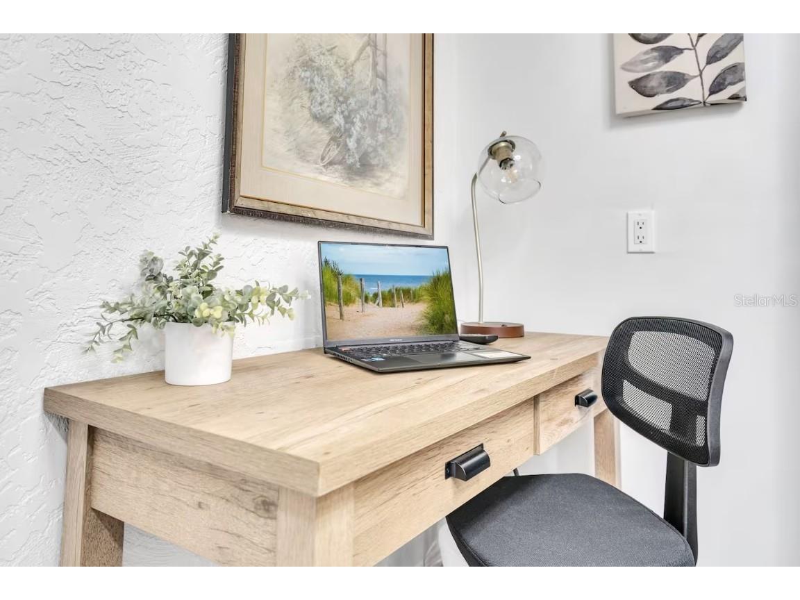 1317 13th Street #B Sarasota FL 34236 A4667621 image9